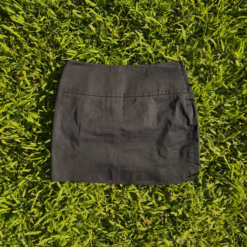 express vintage mini skirt with side zipper